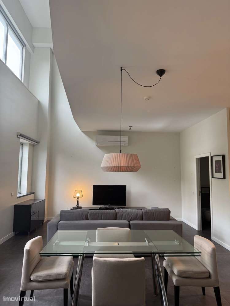 Luxuoso Loft em Lisboa com Piscina e Segurança - Grande imagem: 2/36
