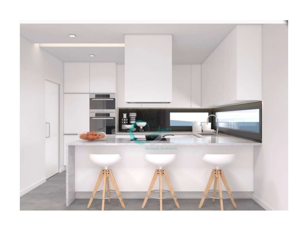 Apartamento T3 com varandas em Santa Marta do Pinhal, Corroios - Grande imagem: 4/45