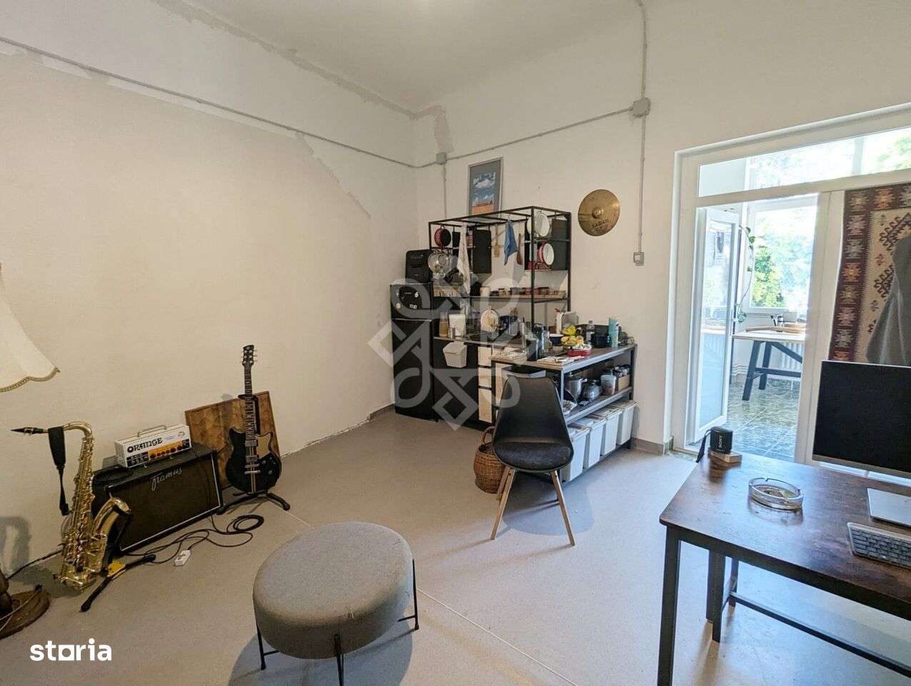 Casa cu vad comercial de vanzare in Salonta - Imagine principală: 5/19