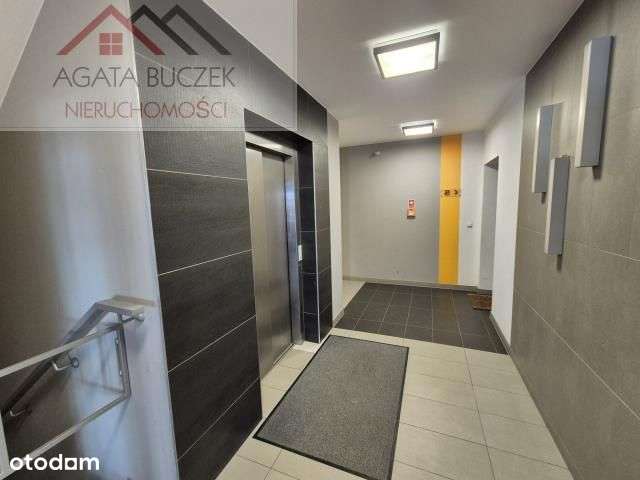 Piękne 3 pokoje, balkon, garaż, komórka lokatorska-18