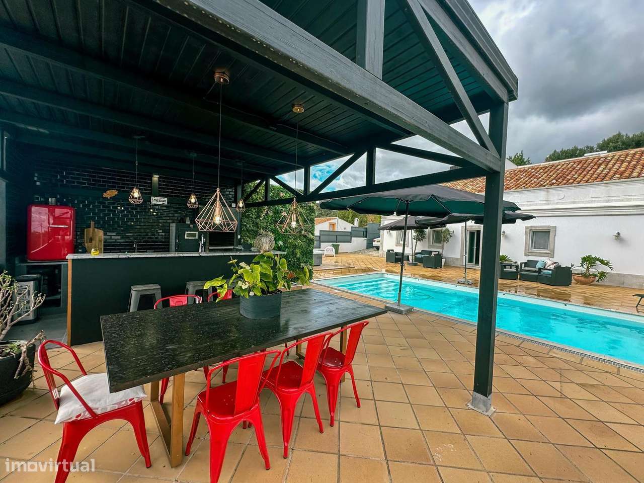 Propriedade com 3 moradias!-8