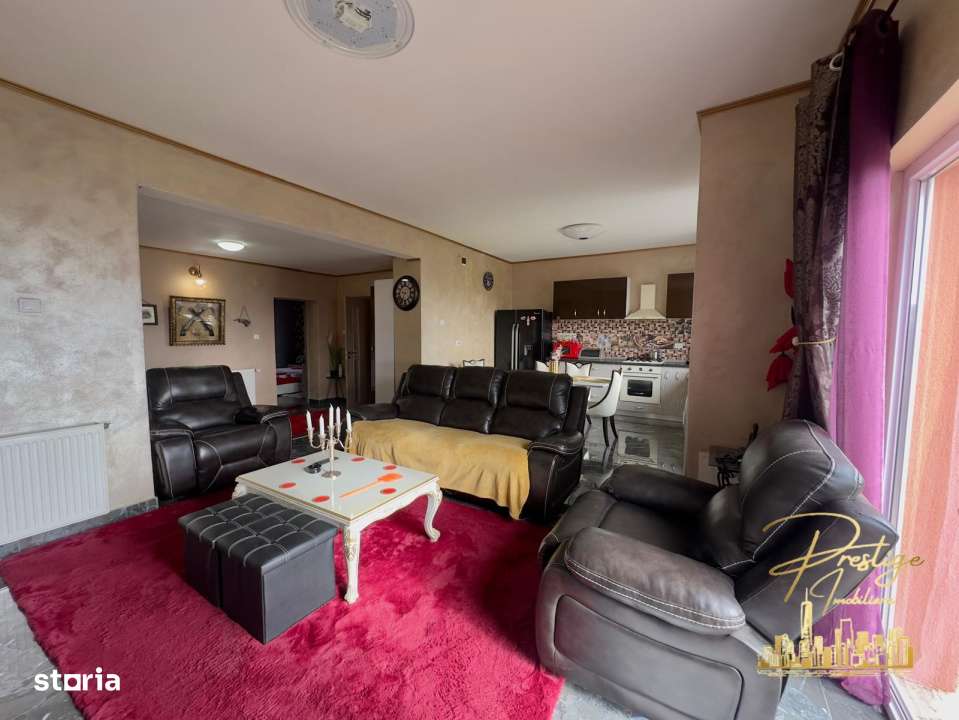 Casa cu anexe si teren de 1000 mp de vanzare in comuna Spinus–Bihor - Imagine principală: 4/19