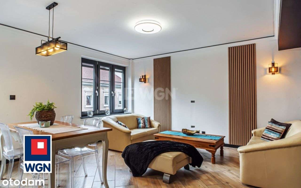 Eksluzywny apartament dwupoziomowy w ścisłym centrum miasta.-3