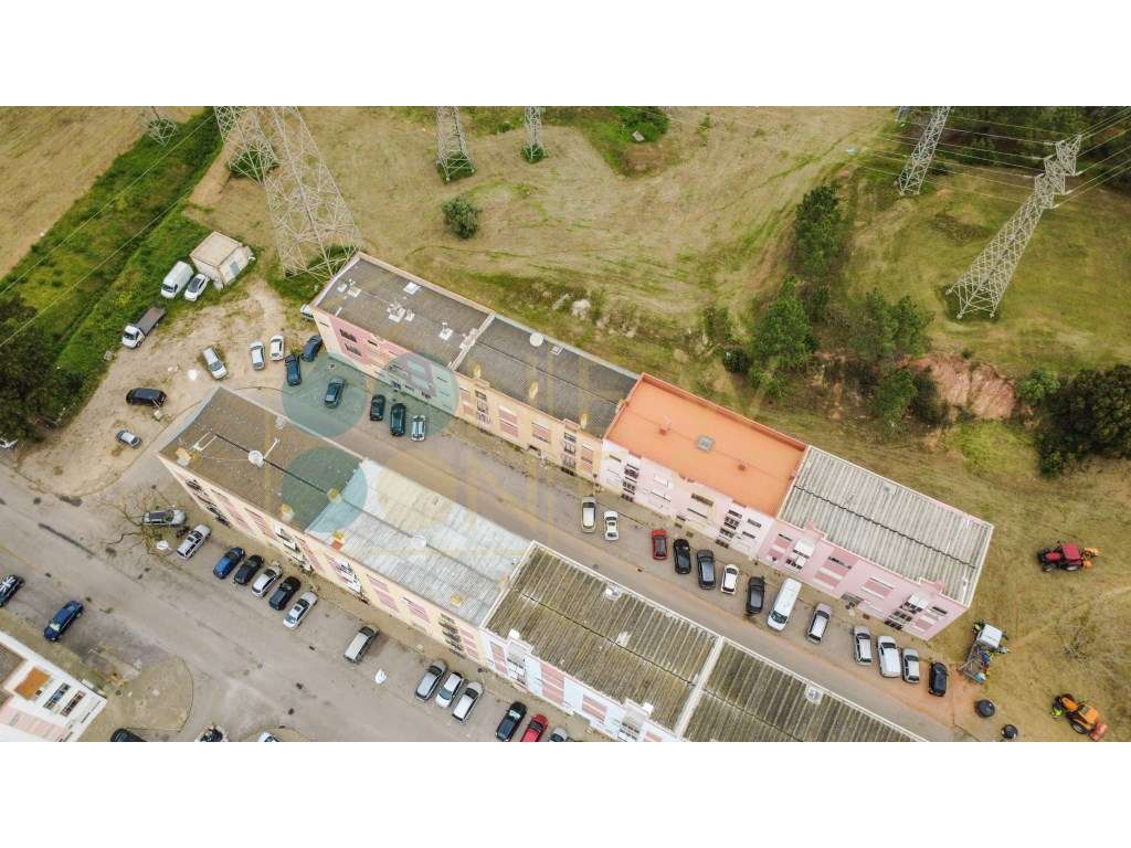 Apartamento T3 pronto a habitar | Vale do Cobro, Setúbal-35