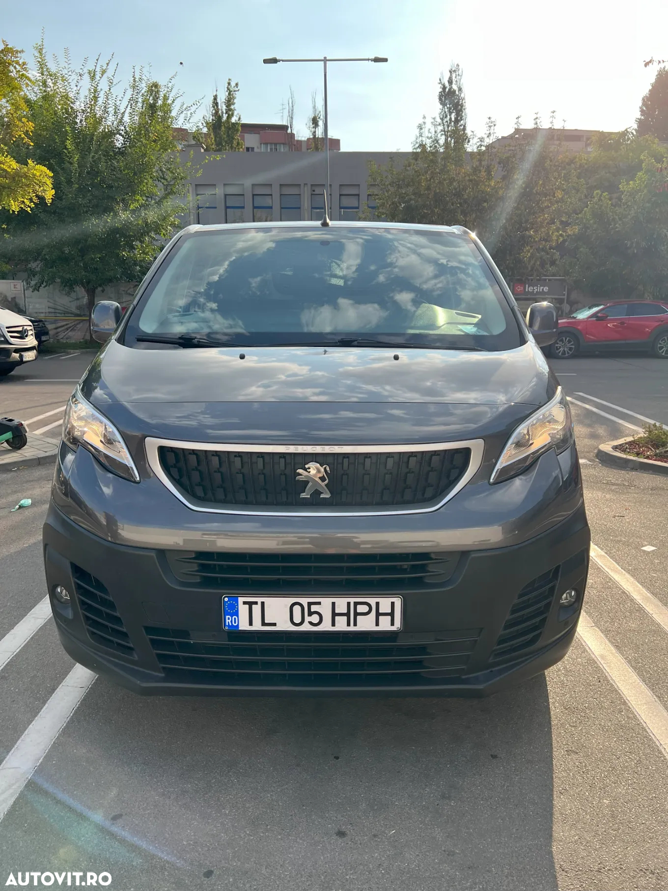 Peugeot Expert L2H1 FlexCab Grip - 16