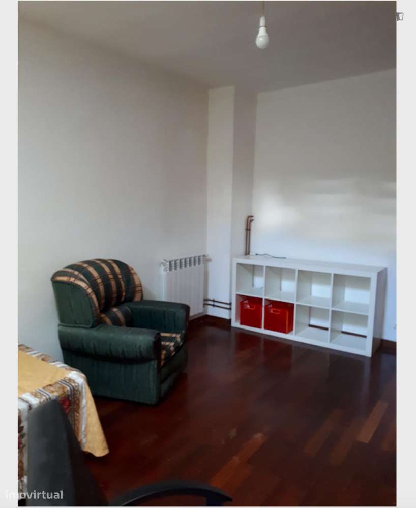 Quarto - localizado em Montes Claros Coimbra - Grande imagem: 5/20