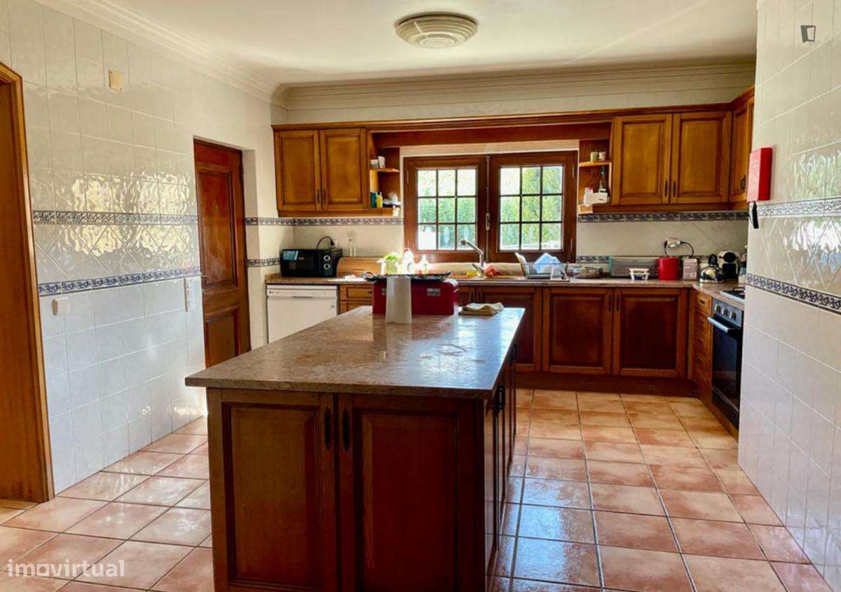 Quarto - localizado em Torres vedras - Grande imagem: 4/10