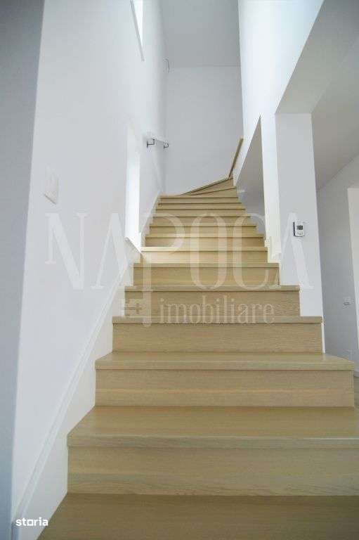 Casa 5 camere de vanzare in Floresti-11