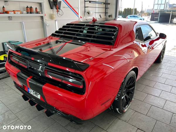 Dodge Challenger Automatik SRT Hellcat - 4