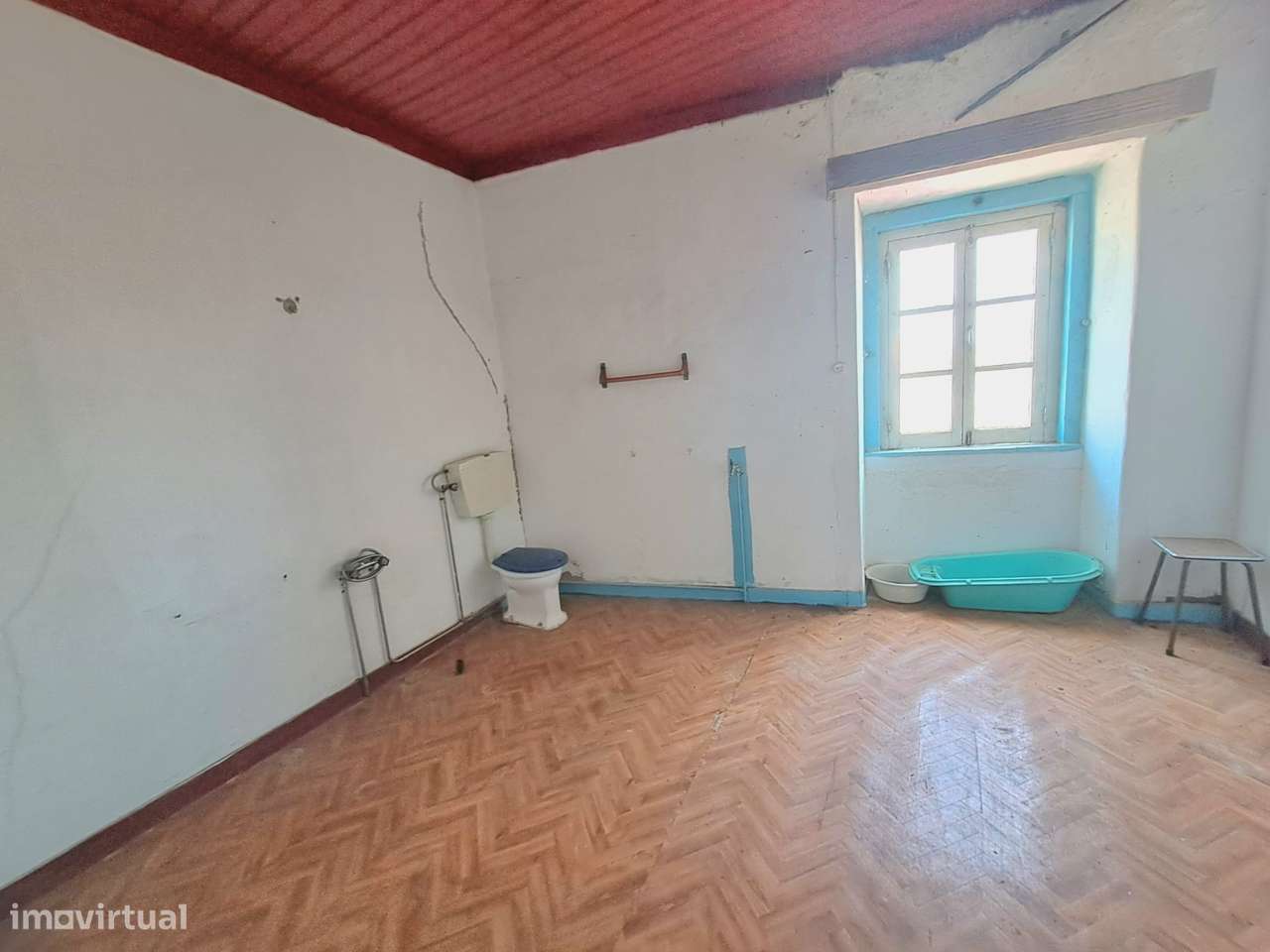 Imóvel para Reabilitar no Centro do Ameal – Torres Vedras - Grande imagem: 5/19