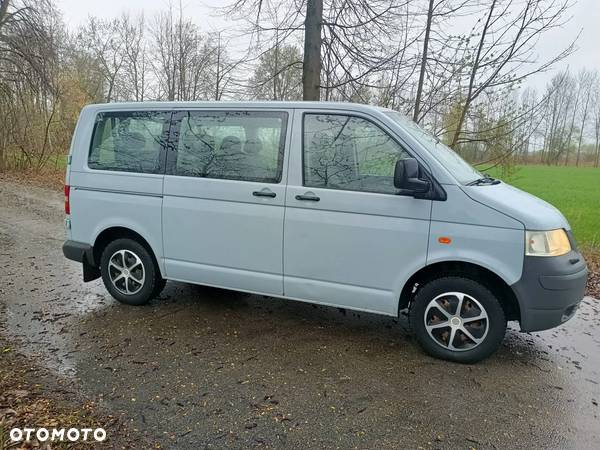 Volkswagen Transporter Caravelle Kurz Trendline - 4