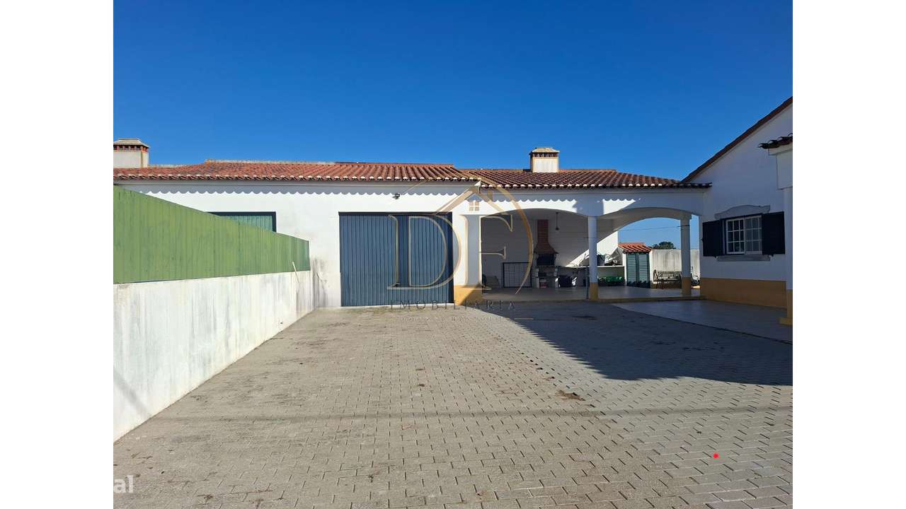 Moradia 4 Assoalhadas-14