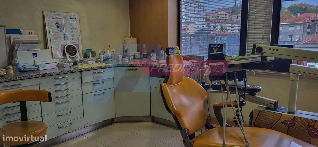 Clinica Dentária no centro de Guimarães!-5