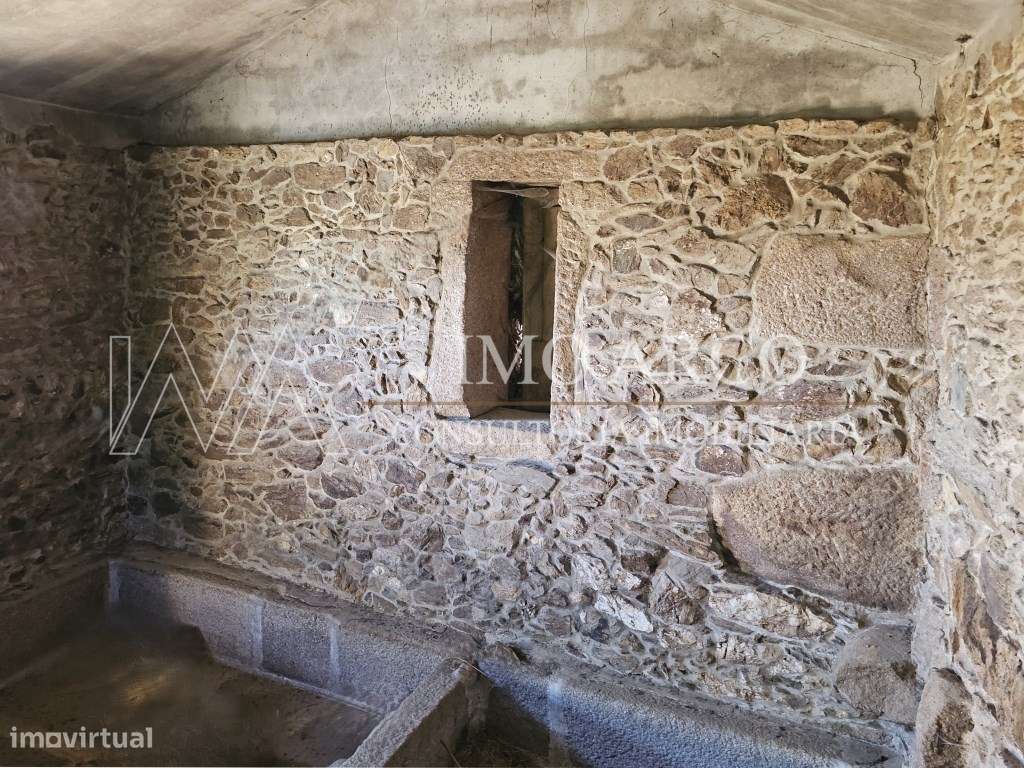 Vila Nune, CRUJEIRA-22