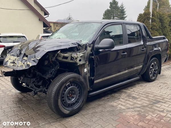 Volkswagen Amarok 3.0 V6 TDI 4Mot Dark Label - 9