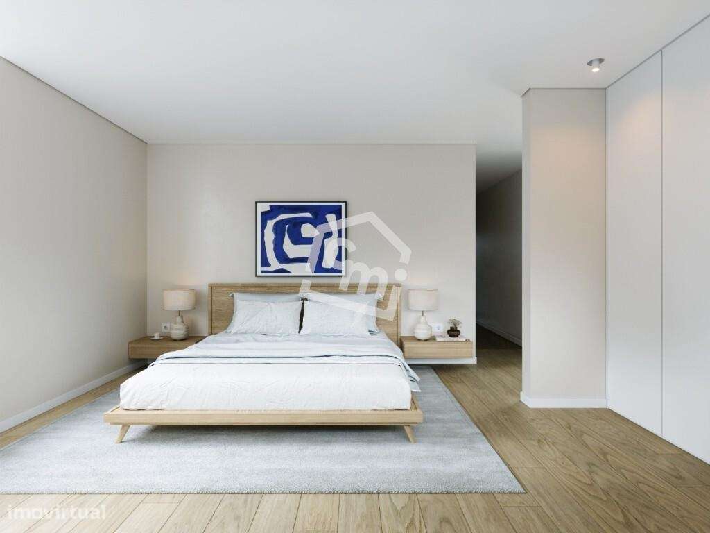 Moradia T4 Triplex com Jardim e Piscina no Centro de Matosinhos - Grande imagem: 5/8