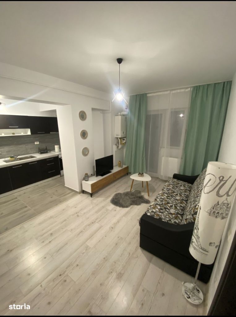 Apartament tip studio, zona Tractorul