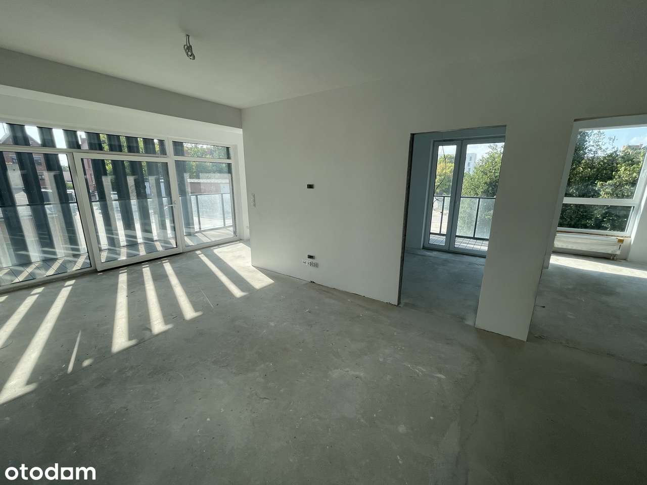 Bulwary Bolesława Chrobrego - Gotowa Inwestycja Dwulokalowa - 6 pokoi - Pełny obrazek: 1/13