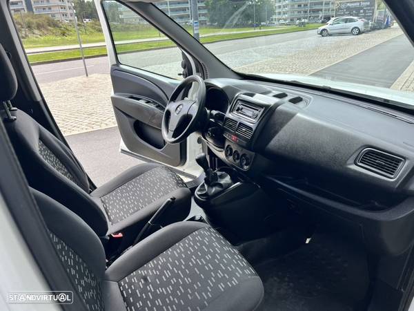 Opel Combo - 31