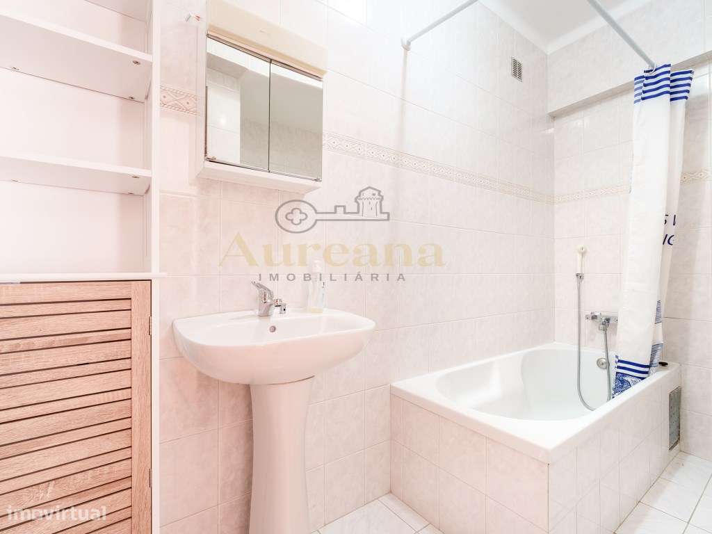 Apartamento T3 com elevador - Centro de Fátima-26