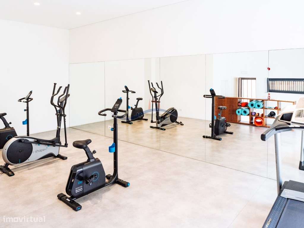 Apartamento T3 Duplex - Leiria-52