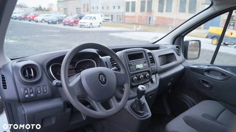 Renault Trafic - 11