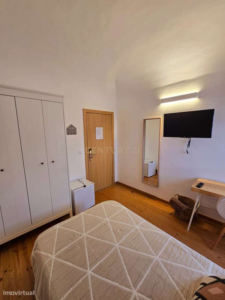 Moradia T6 Duplex no Centro Histórico de Évora – Ideal para Alojamento-35