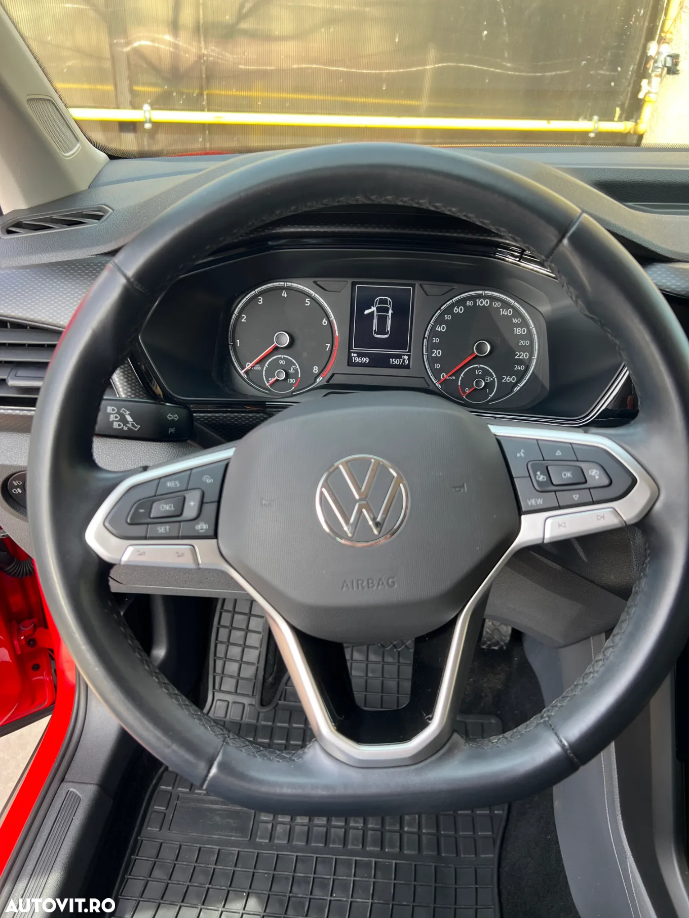 Volkswagen T-Cross 1.0 TSI DSG Life - 23