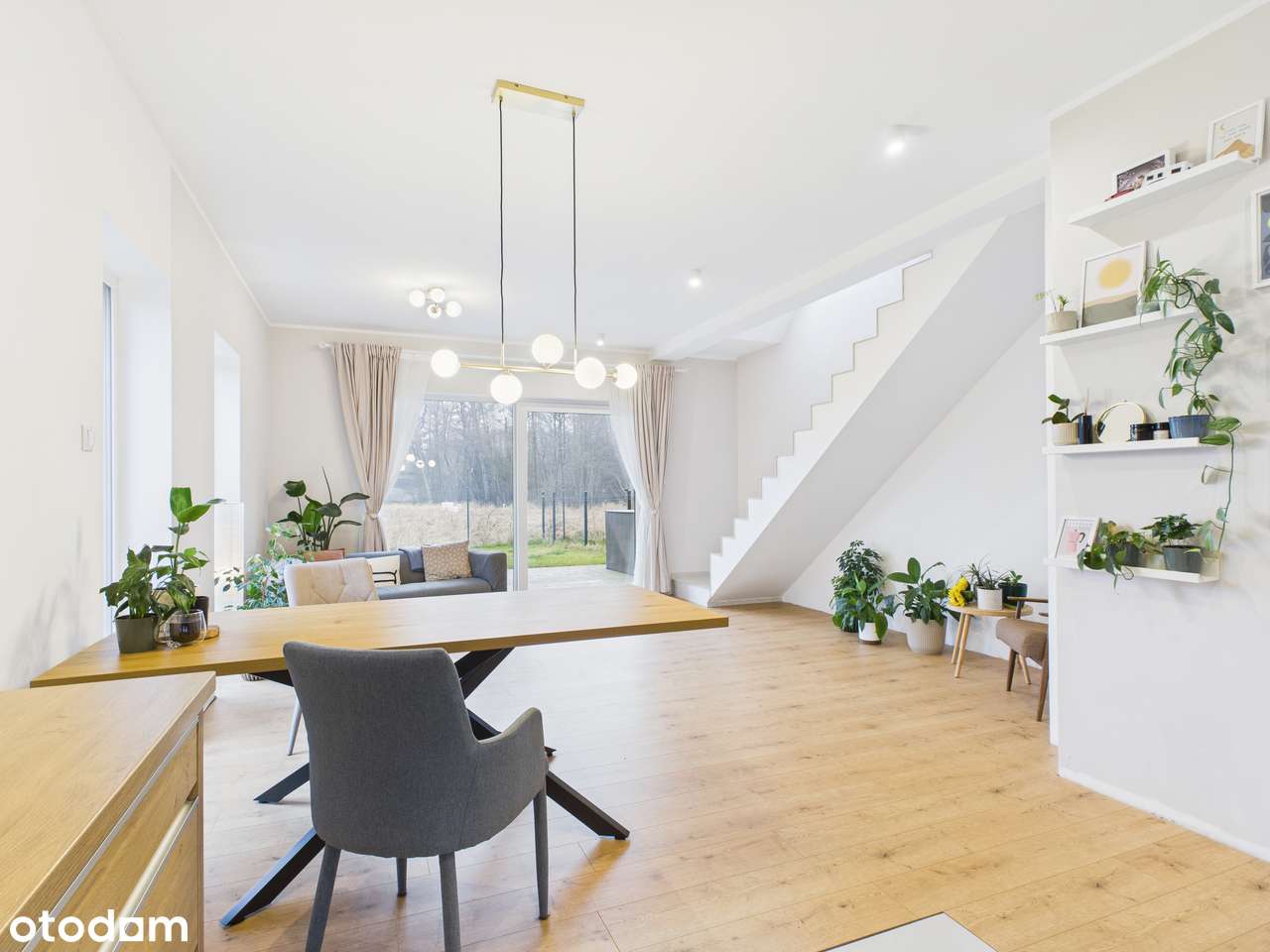 Dom w zabudowie bliźniaczej z ogrodem w Rąbieniu - Pełny obrazek: 4/16