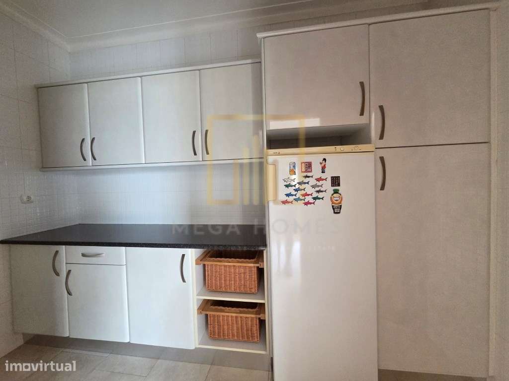 Moradia T5 com piscina + Apartamento T3, em centro de Lagoa (Algarve)-15