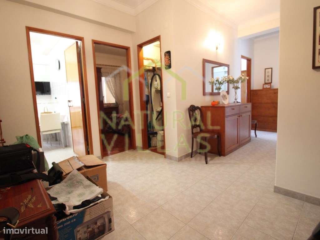 Apartamento T2 em Excelente Conservação, Laranjeiro, Almada - Grande imagem: 5/11