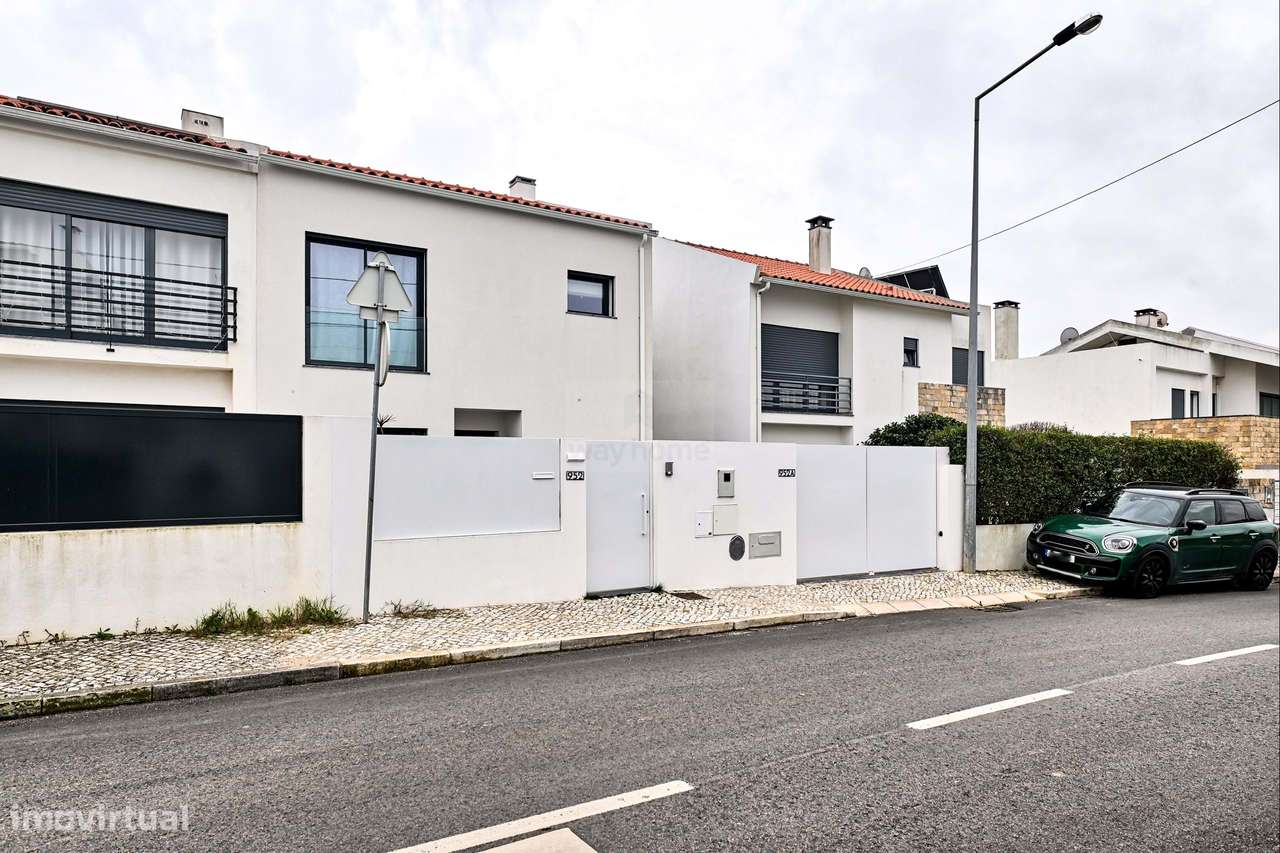 Moradia T4 | Construção contemporânea | Trajouce | São Domingos de Ran-36