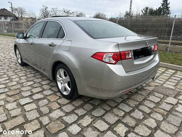 Honda Accord - 3