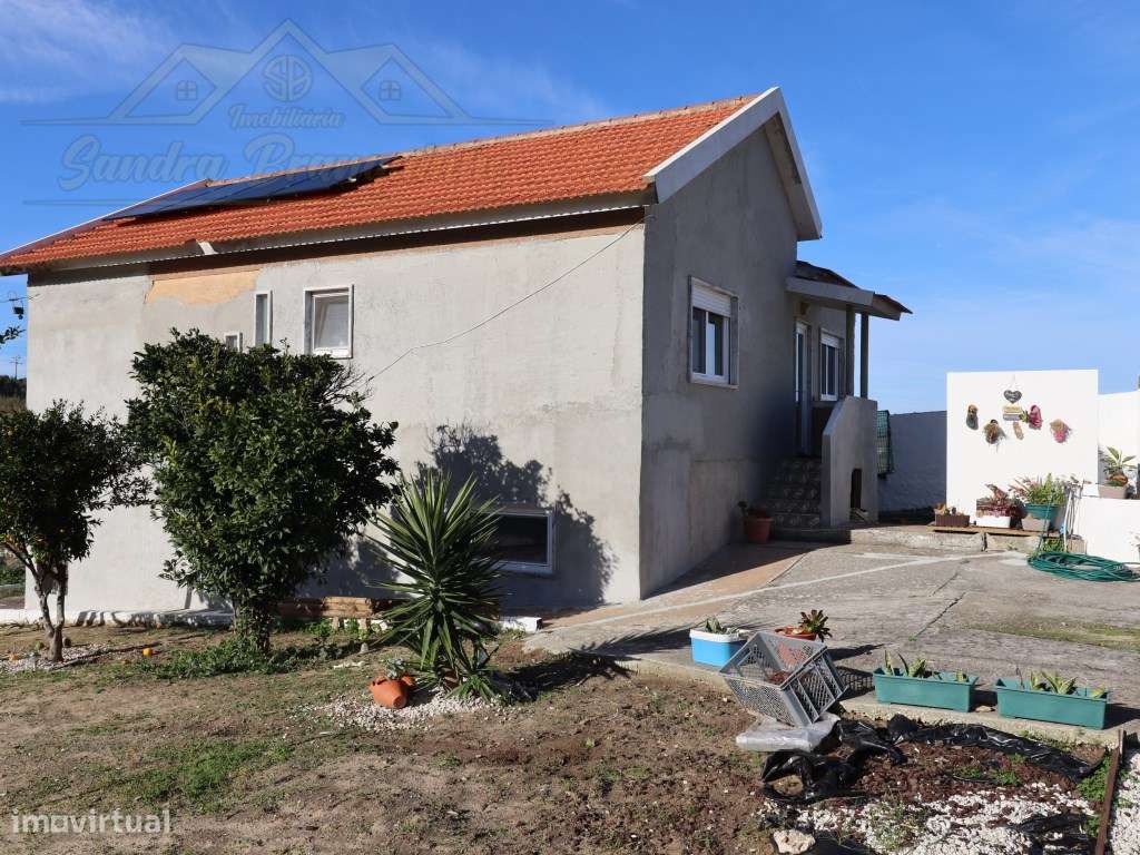 Moradia T3 em lote de 2800m2-12