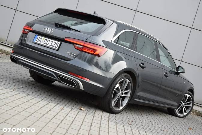 Audi A4 40 TDI Quattro S Line S tronic - 11