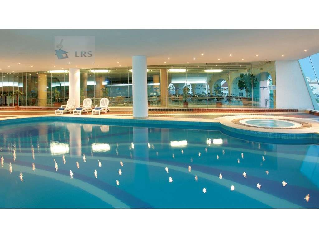 Albufeira central, sinta-se em férias o ano inteiro. apartamento T1...-34