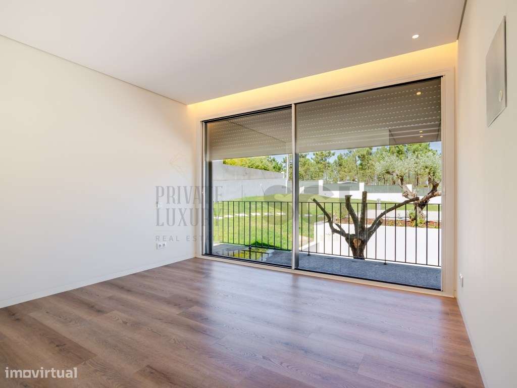 Moradia de luxo T4 na Verdizela | Terreno com 2500m2-16