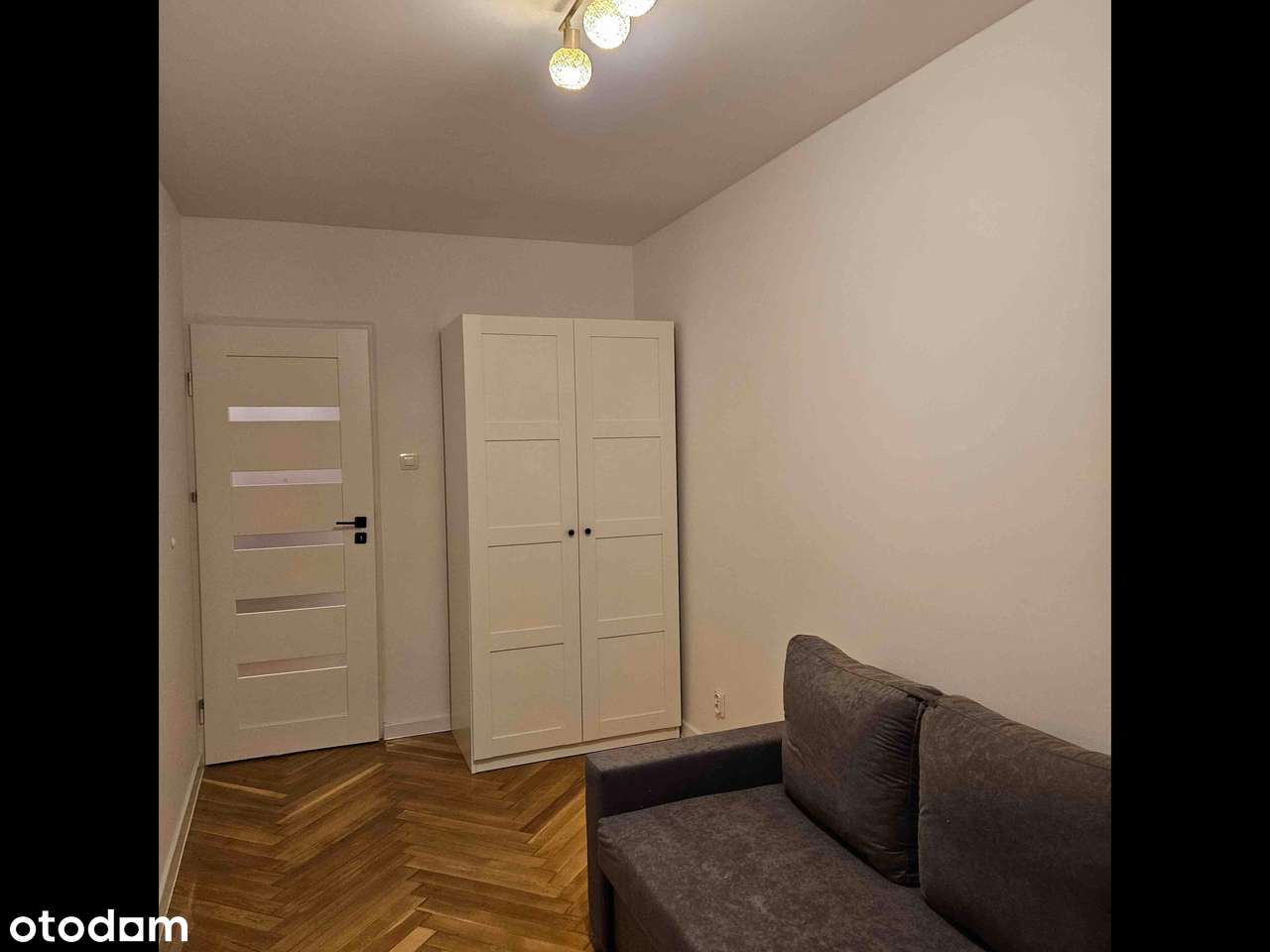 Świeżo wyremontowane 2 pokoje, oddzielna kuchnia z oknem - Pełny obrazek: 4/7