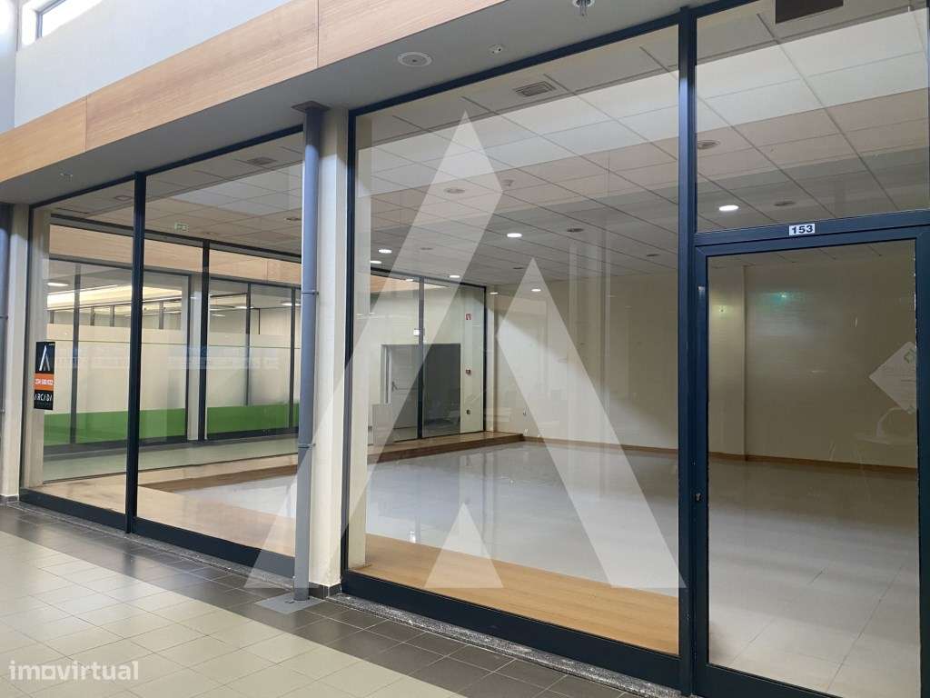 Loja em Albergaria-a-Velha - Grande imagem: 5/9