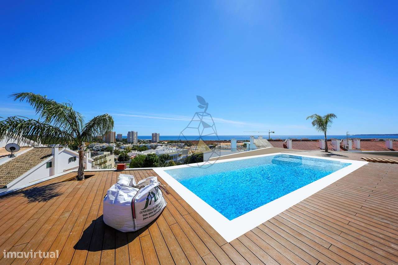 Apartamento T2 Duplex com 2 lugares de estacionamento em Alvor-44