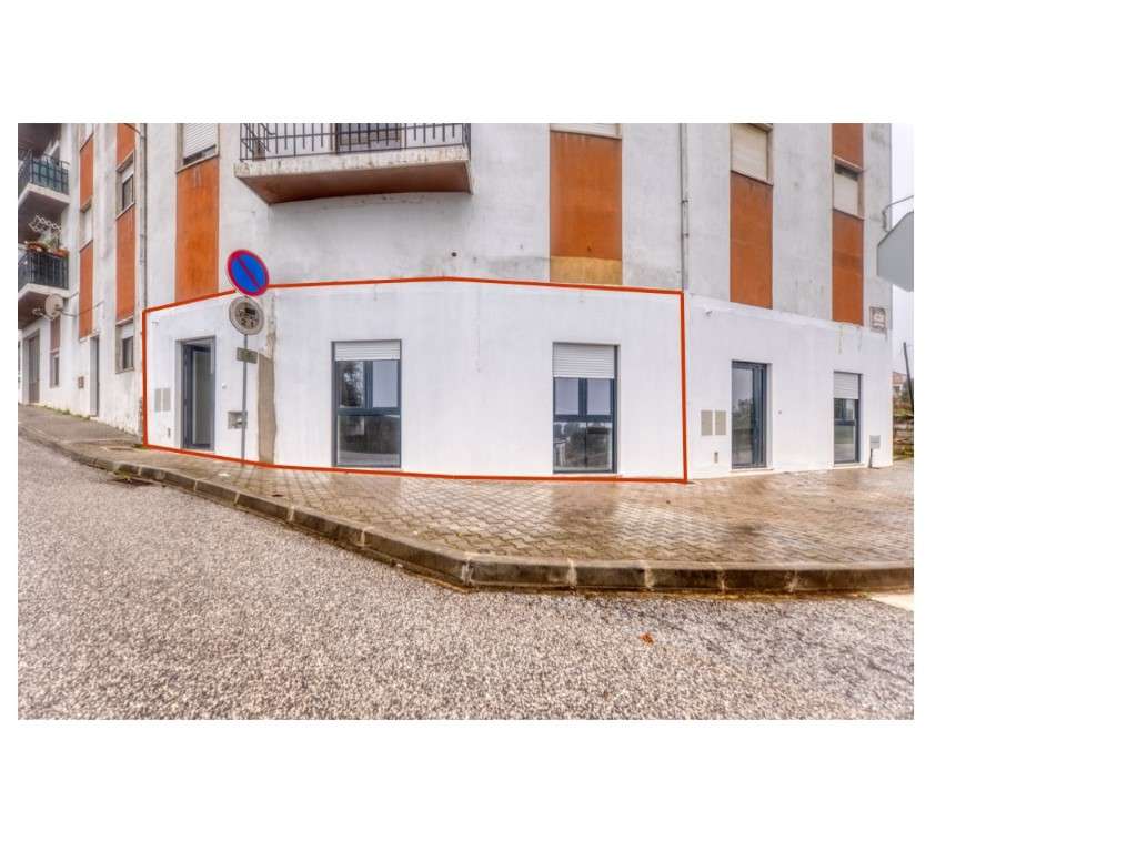 Apartamento T2 Remodelado - Rés do Chão | Mação-17