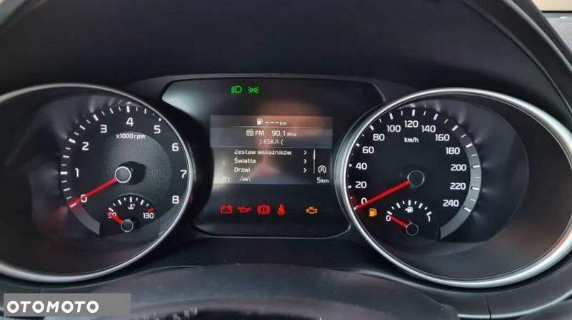 Kia Ceed 1.5 T-GDI M - 23