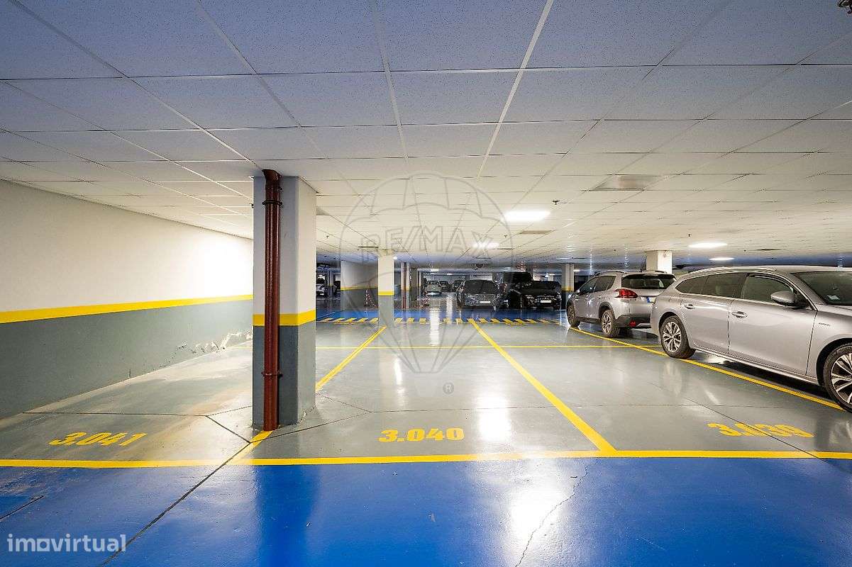 Garagem  para arrendamento - Grande imagem: 2/8