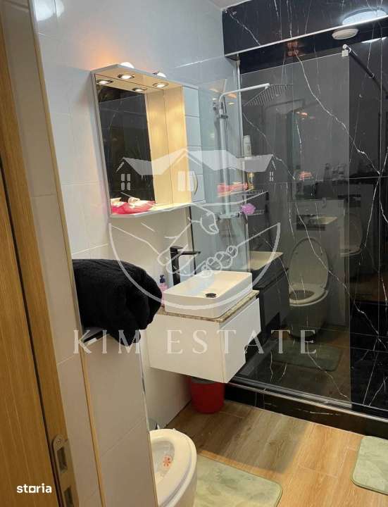Apartament 2 camere lux prima linie la mare-4