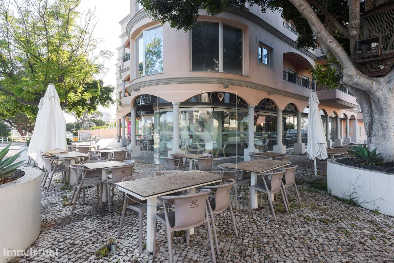 Loja  Venda em Quarteira,Loulé-22