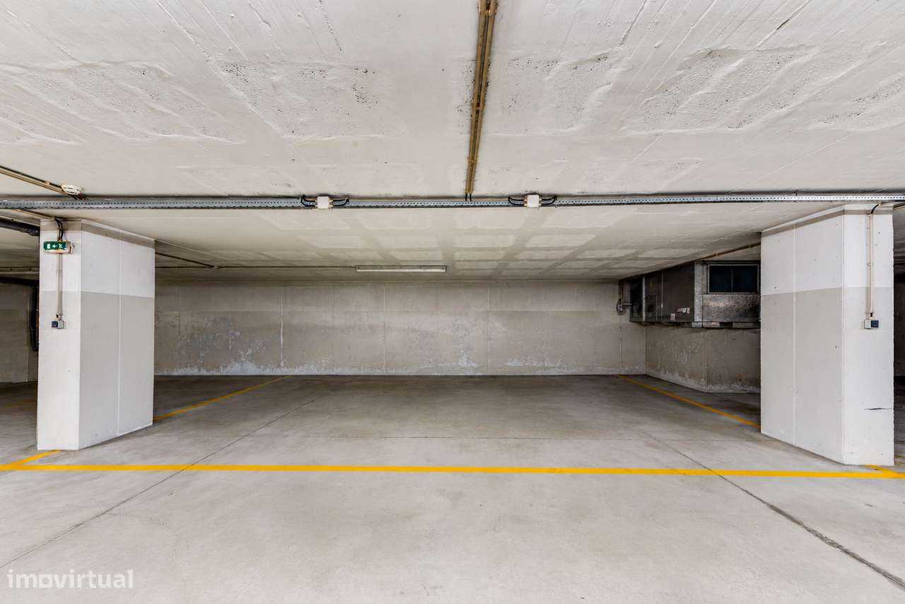Apartamento T3 Venda em Ramalde,Porto-27
