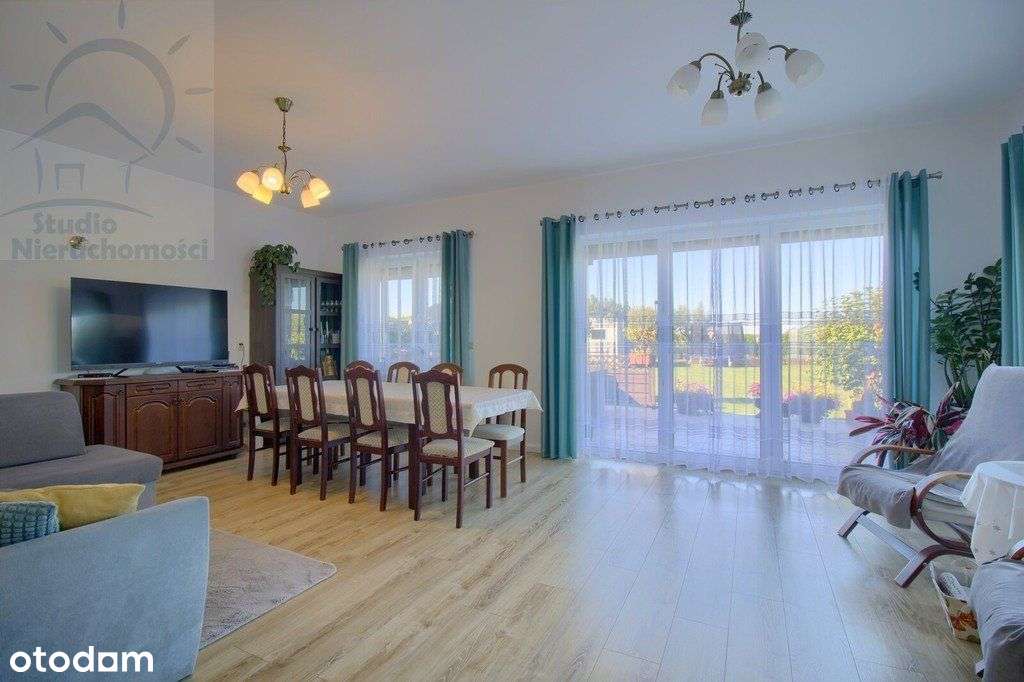 Połowa bliźniaka w spokojnej okolicy-6