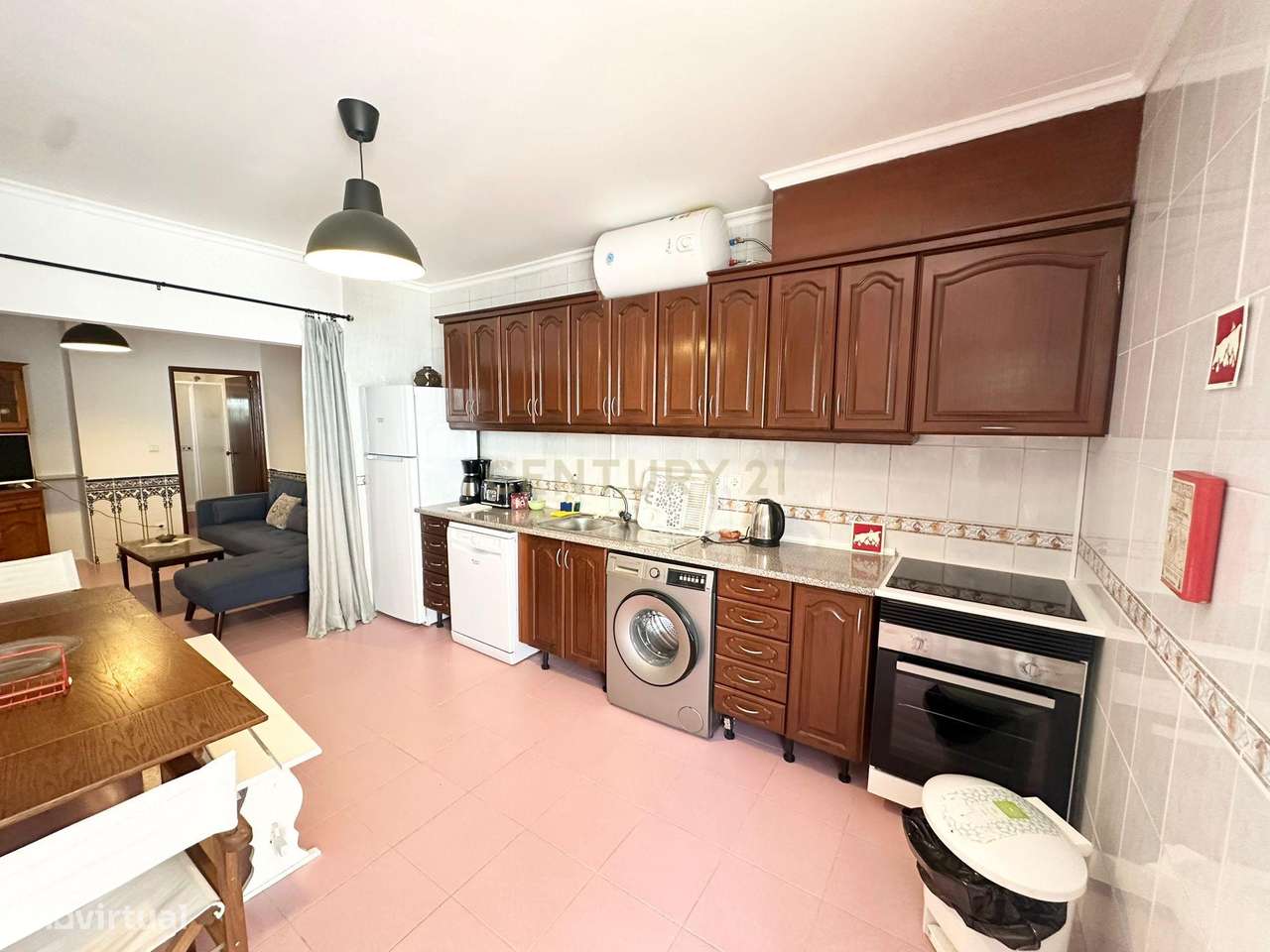 Moradia T3 junto ao porto de barcos de Escaroupim-18