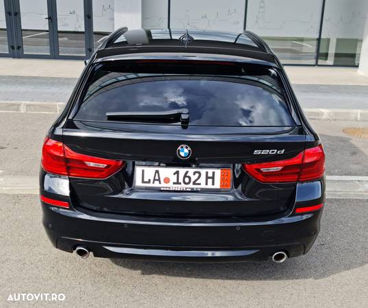 BMW Seria 5 520d Touring Aut. - 9