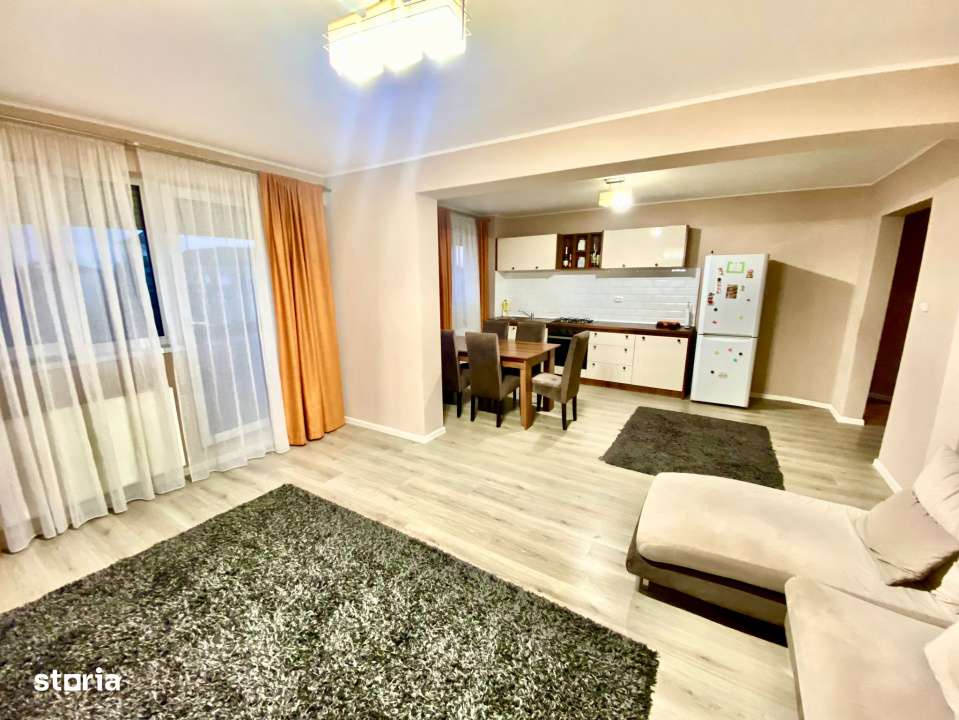 Apart.3 cam decomandat, 79 mp utili, 2 balcoane deschise, str Lacul Ro - Imagine principală: 4/11